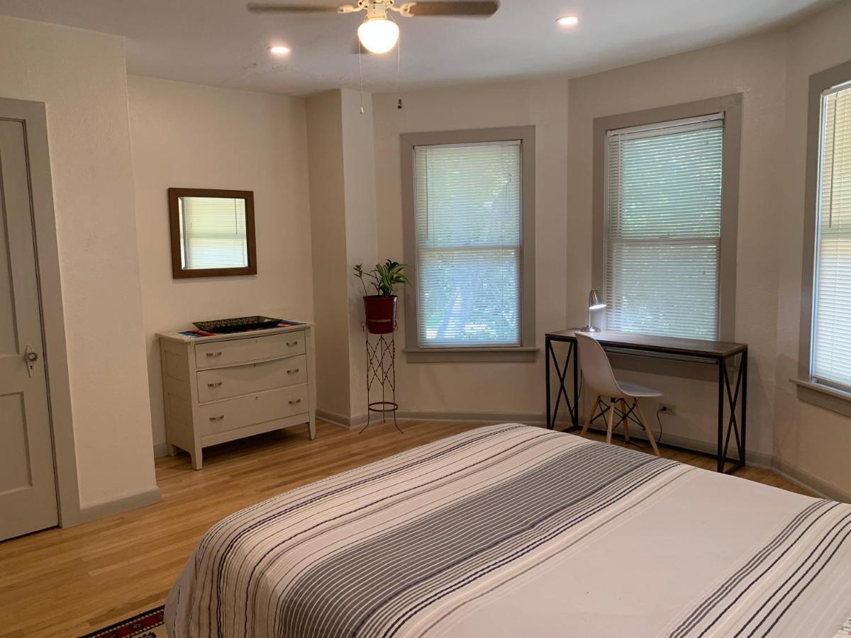 125-#4 Downtown Cozy Upstairs One Bedroom Apt سان أنطونيو المظهر الخارجي الصورة