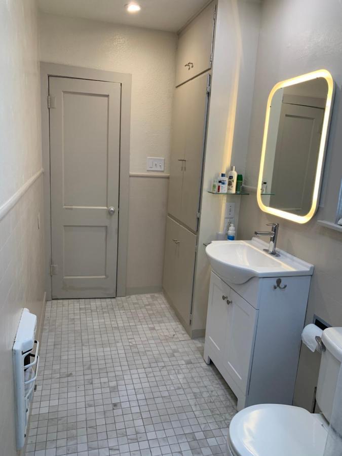 125-#4 Downtown Cozy Upstairs One Bedroom Apt سان أنطونيو المظهر الخارجي الصورة