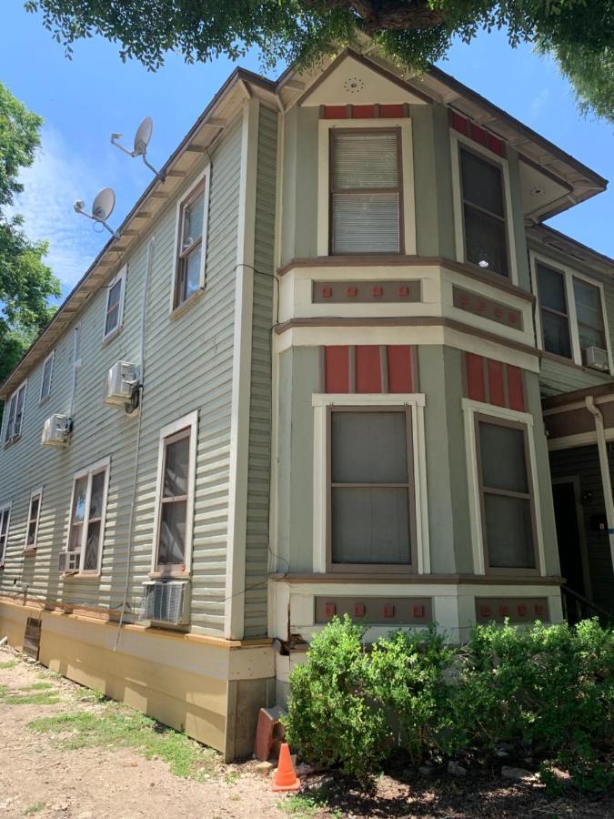 125-#4 Downtown Cozy Upstairs One Bedroom Apt سان أنطونيو المظهر الخارجي الصورة