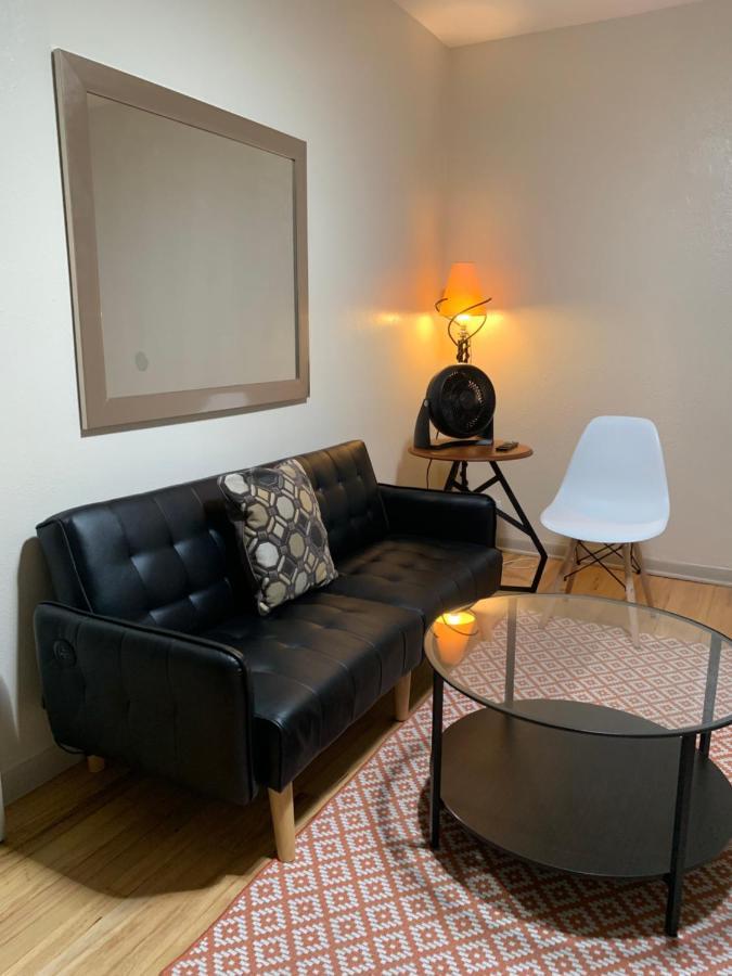 125-#4 Downtown Cozy Upstairs One Bedroom Apt سان أنطونيو المظهر الخارجي الصورة